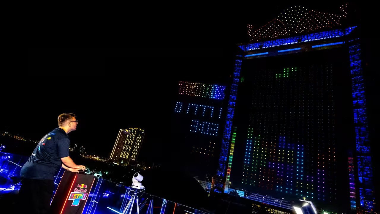 Tetris na niebie. Dubaj stworzył widowisko, jakiego jeszcze nie było