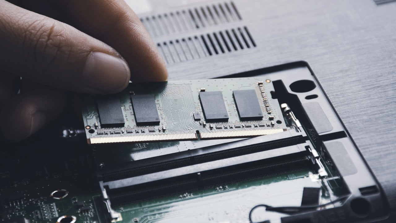 DDR4 miało zniknąć z rynku. Teraz producenci zmieniają plany