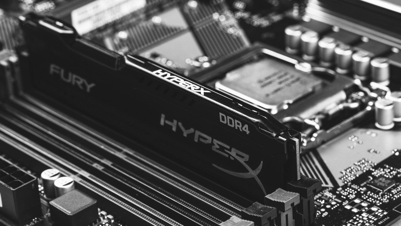 ASUS wraca do DDR4. Więcej płyt AM4 i LGA 1700 w 2026 roku