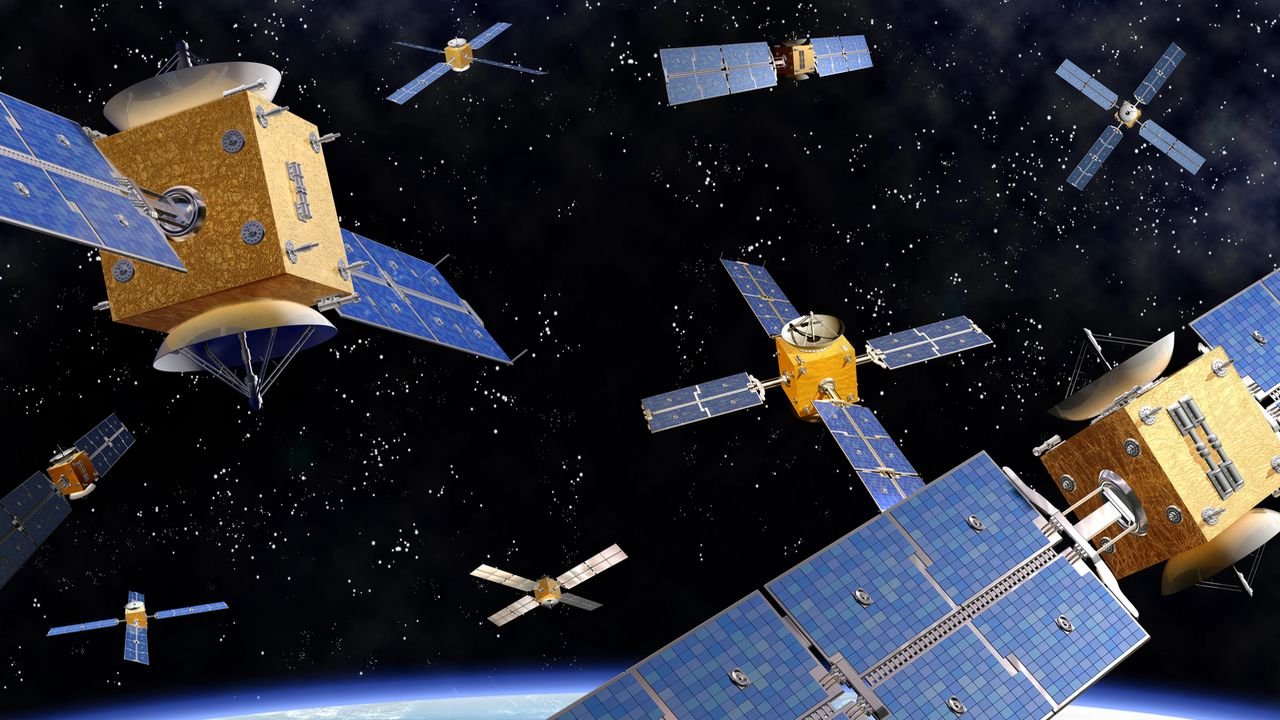 Starlink zapchał orbitę. Zegar odlicza czas do katastrofy