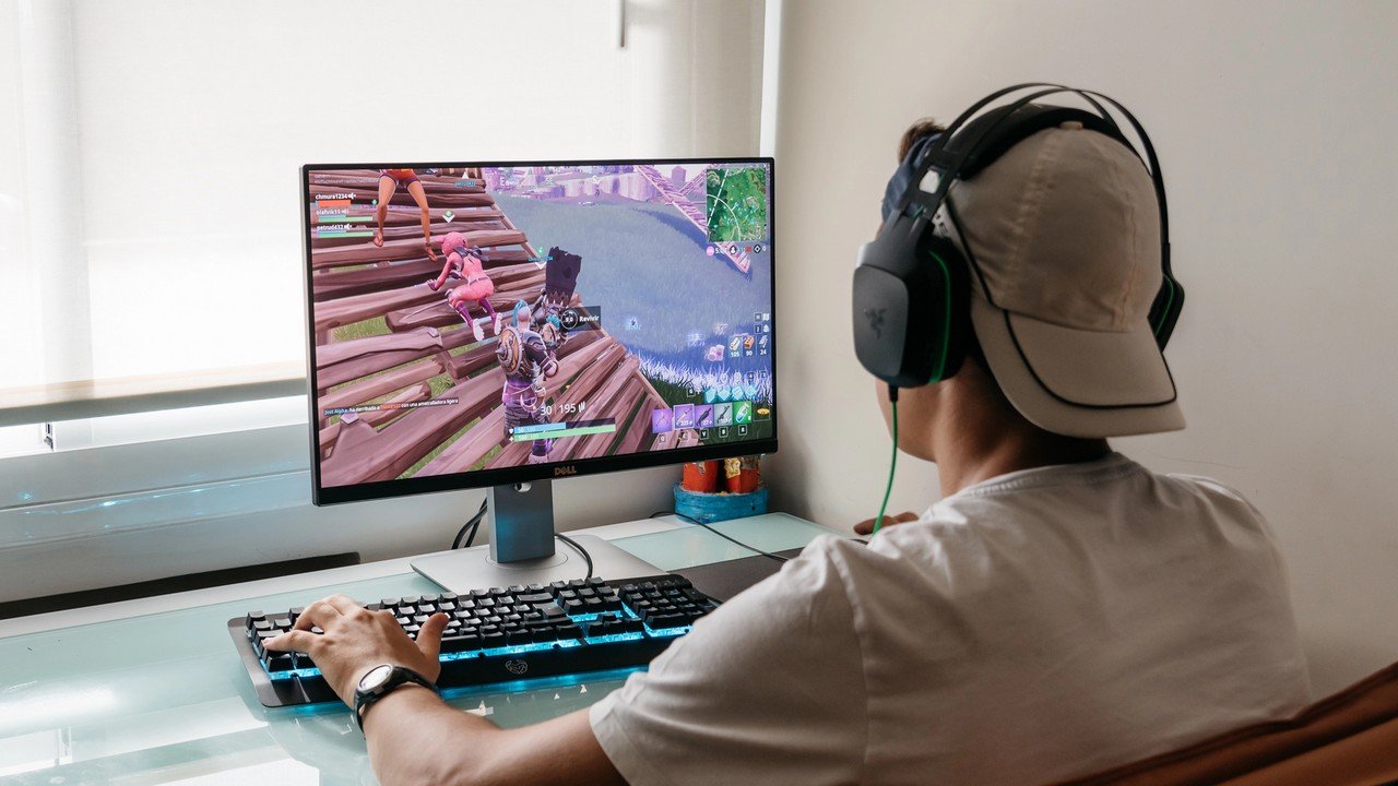 To się w końcu stało. Windows 11 szybszy w grach niż Windows 10