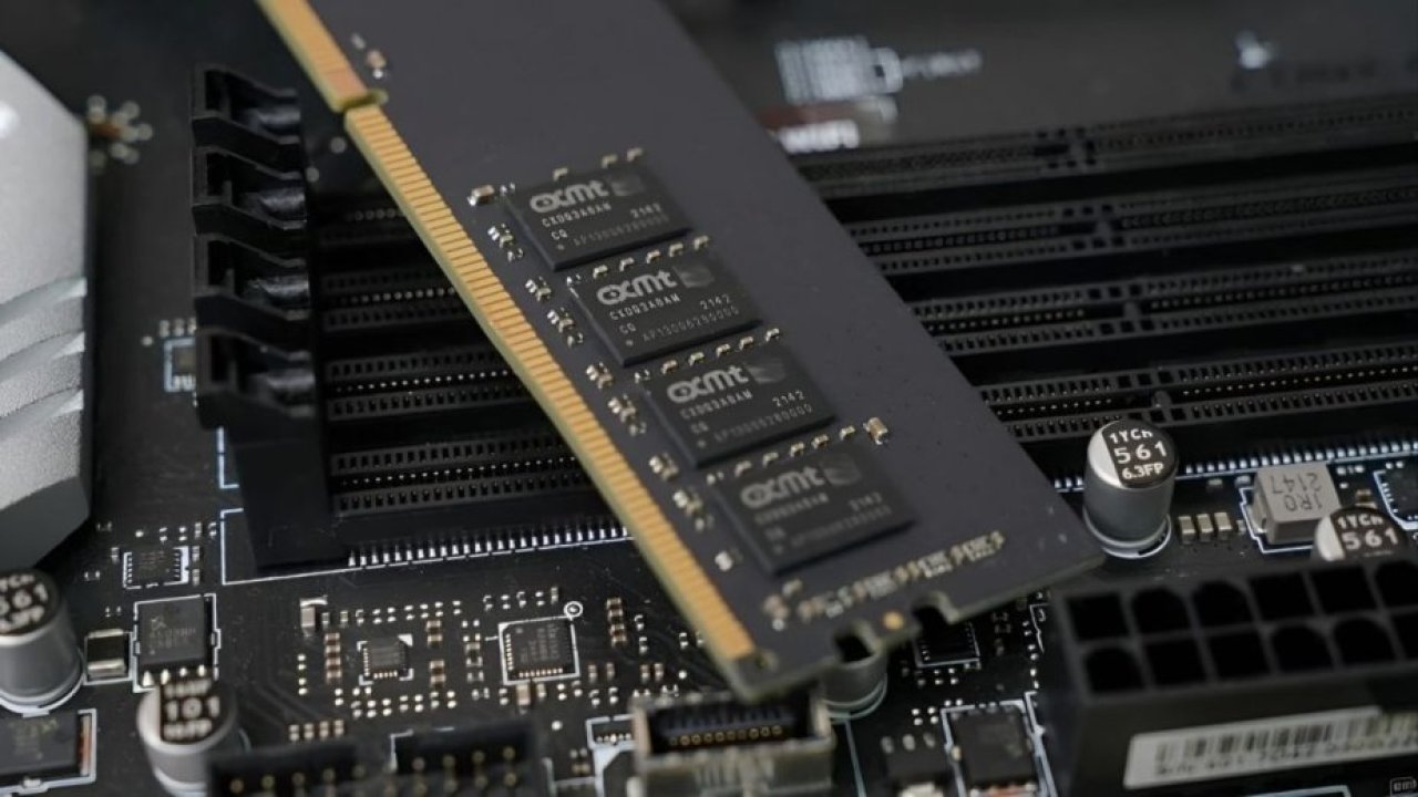 Obniżyli ceny RAM o połowę. Chińczycy pozamiatali