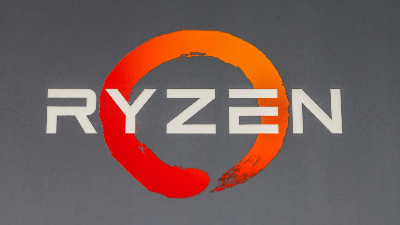 Nowy flagowiec AMD w przecieku: 200 W i ogromna pamięć cache, ale dane budzą wątpliwości