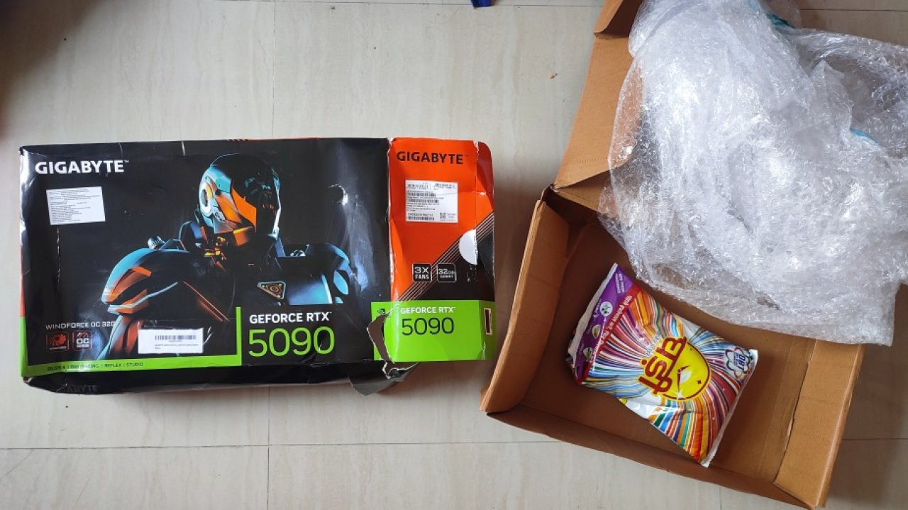 Kupił RTX 5090, a dostał proszek do prania. Amazon się wypiera