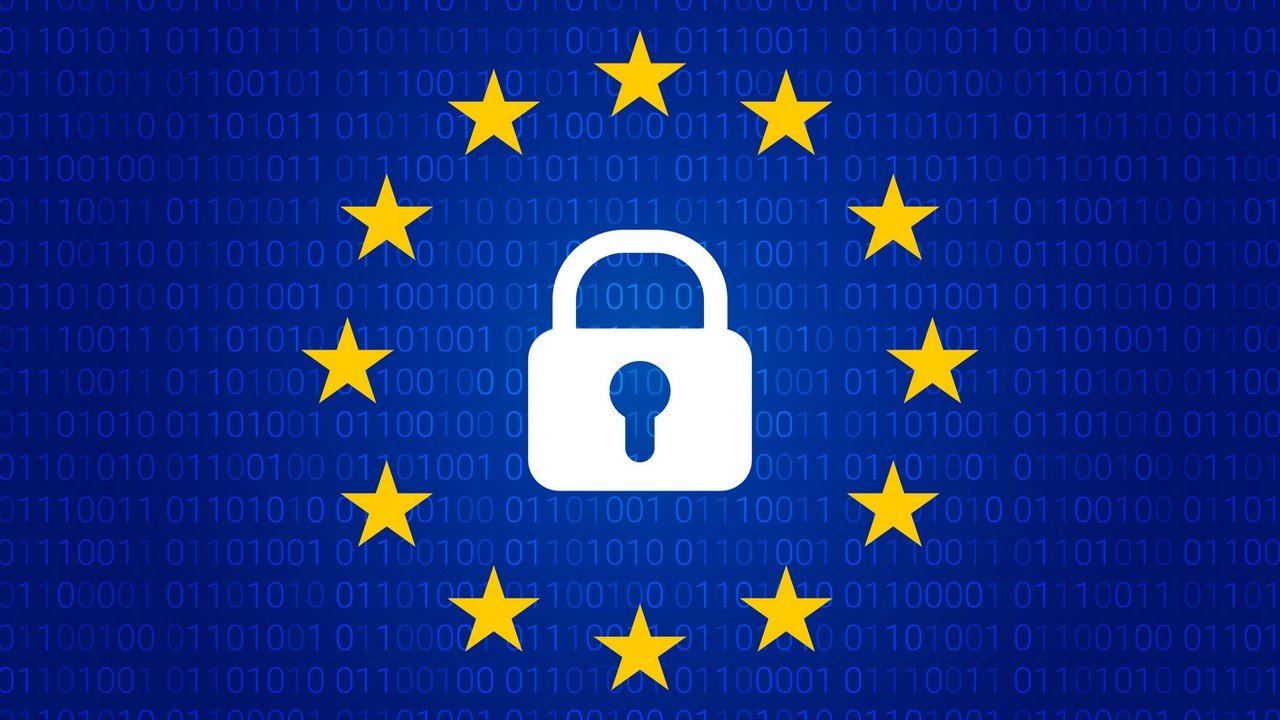 Europa uniknęła masowej inwigilacji. Jeden głos zdecydował o przyszłości internetu