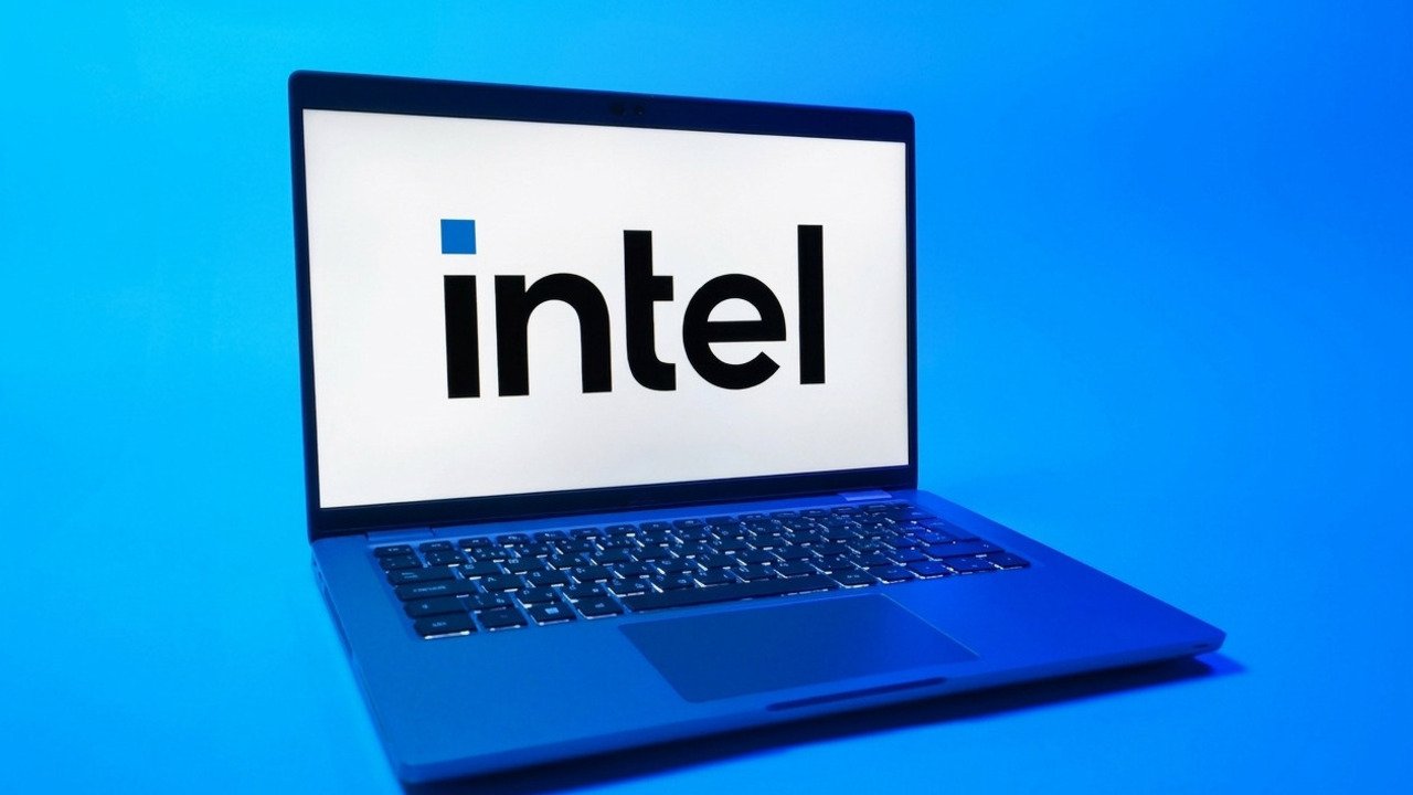 Intel szykuje duży skok wydajności w laptopach. Nowe procesory mogą mieć choćby 28 rdzeni