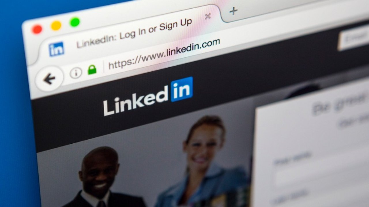 Wielki skandal z LinkedIn. Ukryte skrypty szpiegują miliony użytkowników