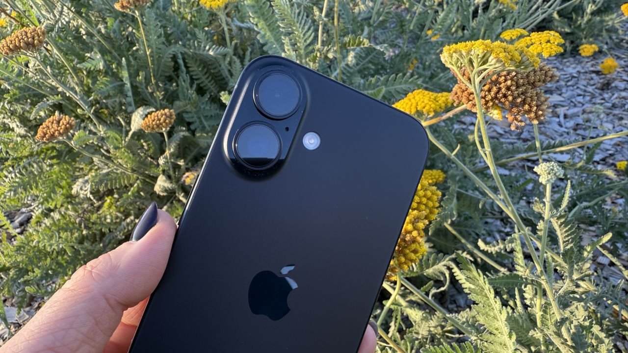 Apple tak dopracowało wygląd iPhone'a, iż nie będzie go zmieniało