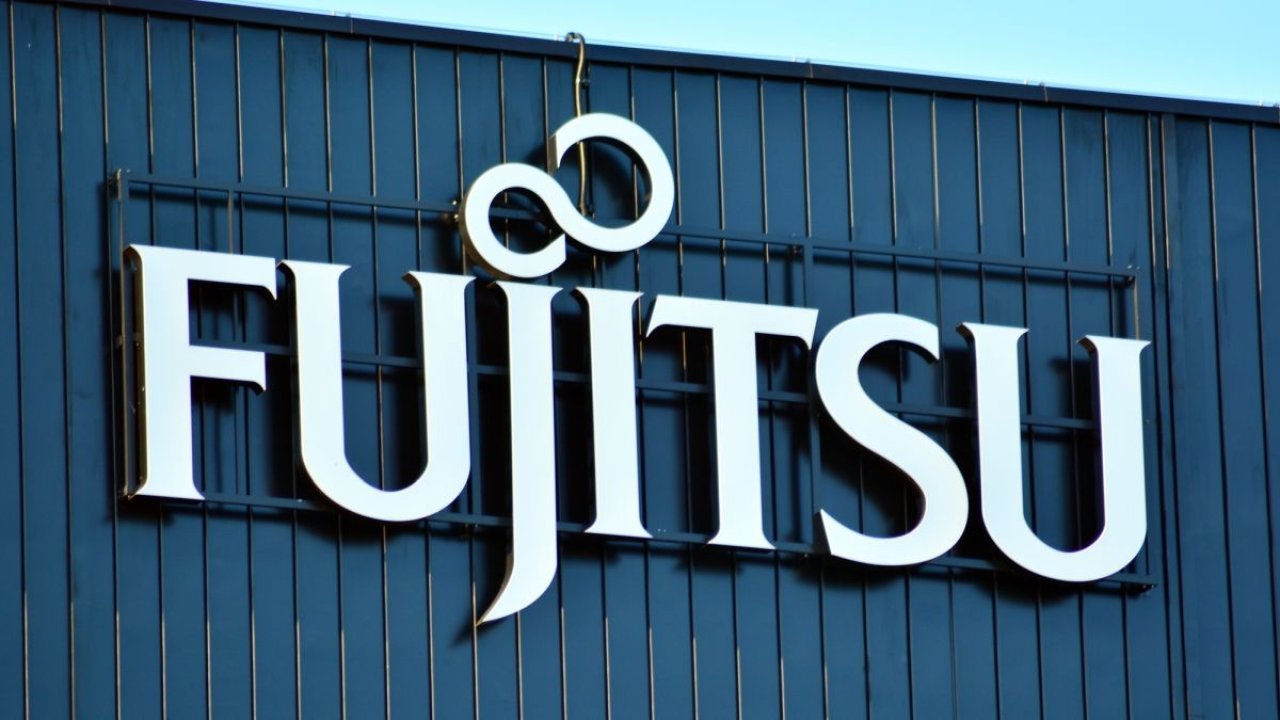 Fujitsu zapowiada koniec komputerów mainframe. Padła konkretna data