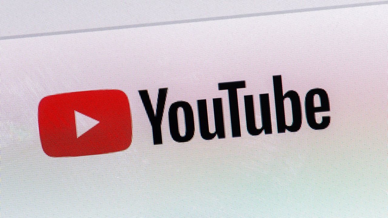 YouTube pożera choćby 7 GB RAM na jedną kartę. Filmy się zacinają, komputery zwalniają do zera