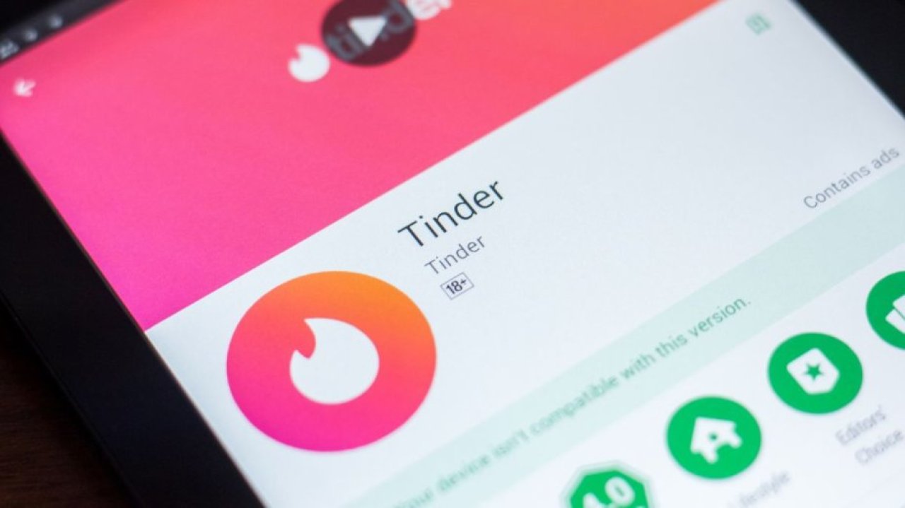 Fałszywy profil na Tinderze zniszczył jej życie. Cyfrowa zemsta jest przerażająca