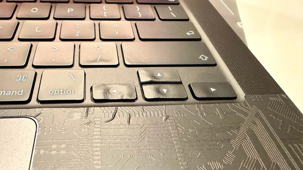 Chciał ulepszyć MacBooka Pro. Laptop nie wytrzymał starcia z suszarką