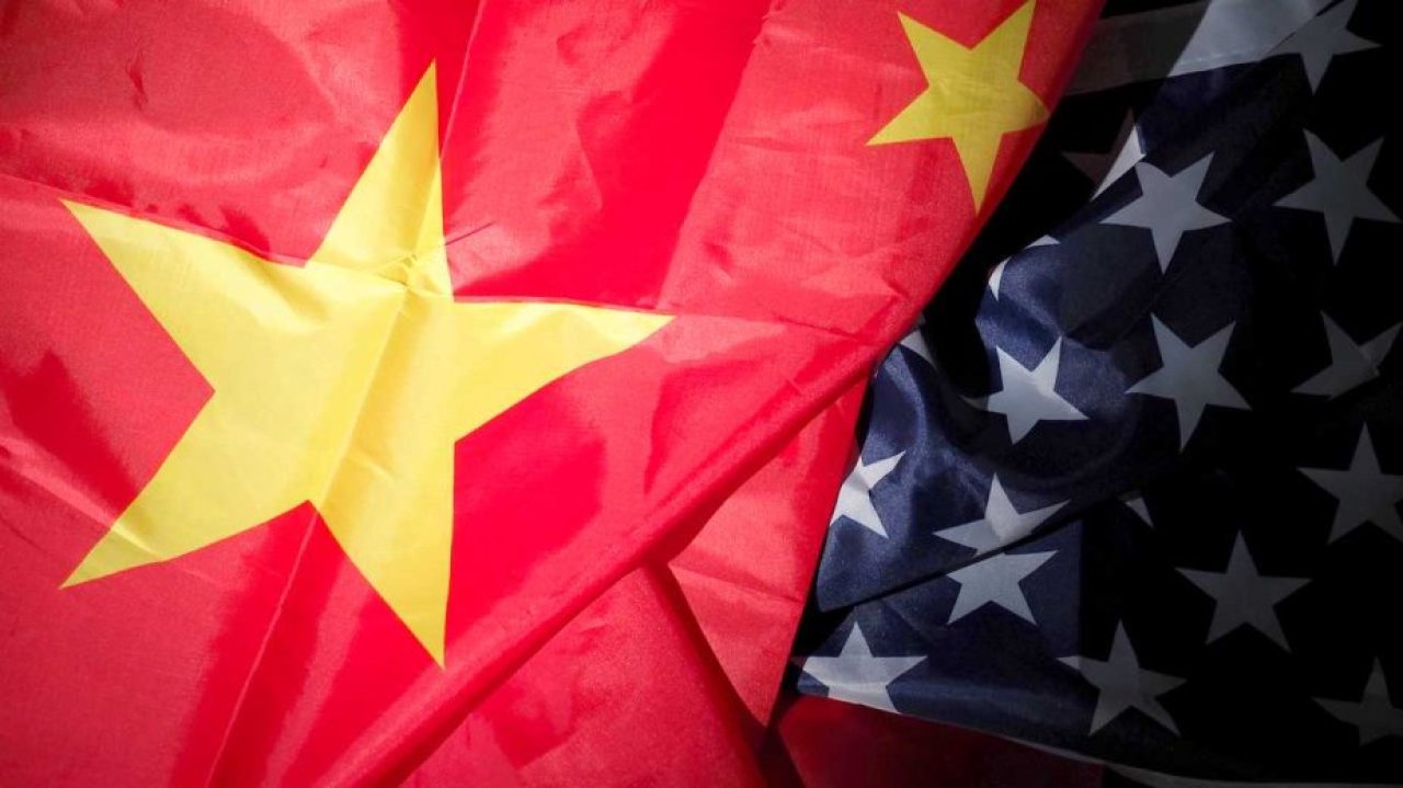 USA nie odpuszczają Chinom. Alibaba, BYD i Unitree na czarnej liście