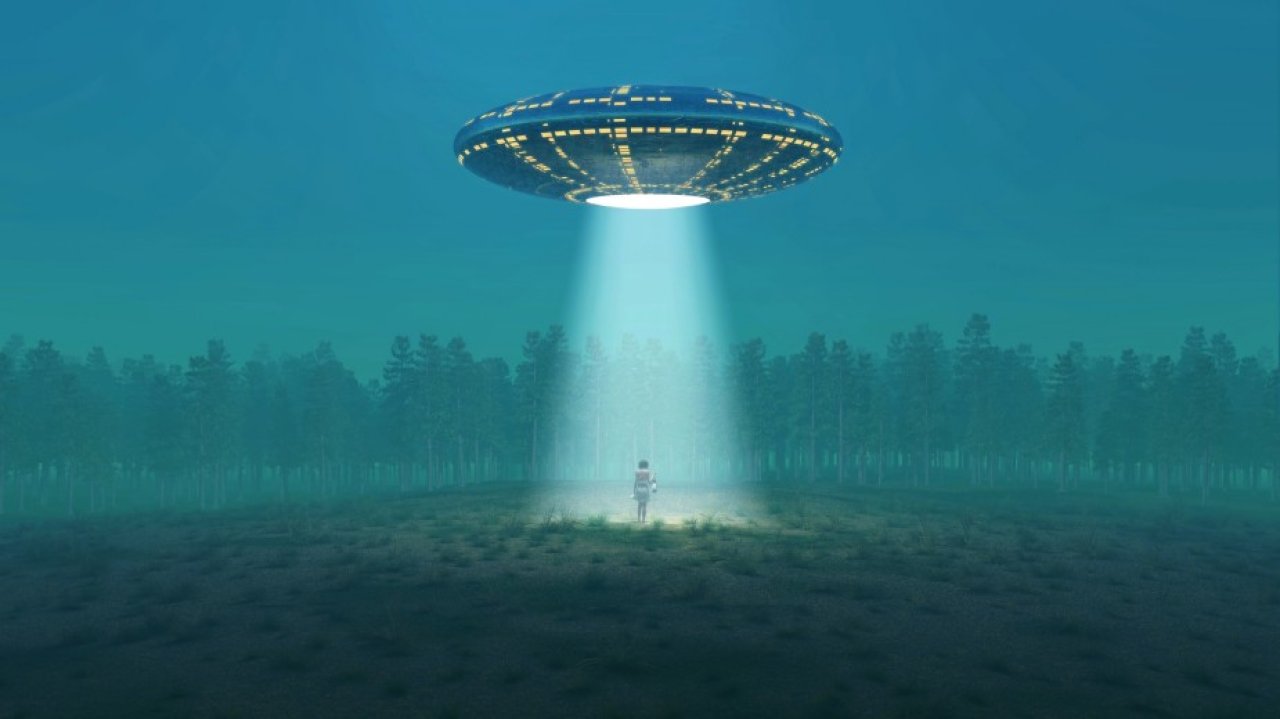 Postawił 1000 dolarów przeciwko ujawnieniu UFO. Teraz jest w komisji