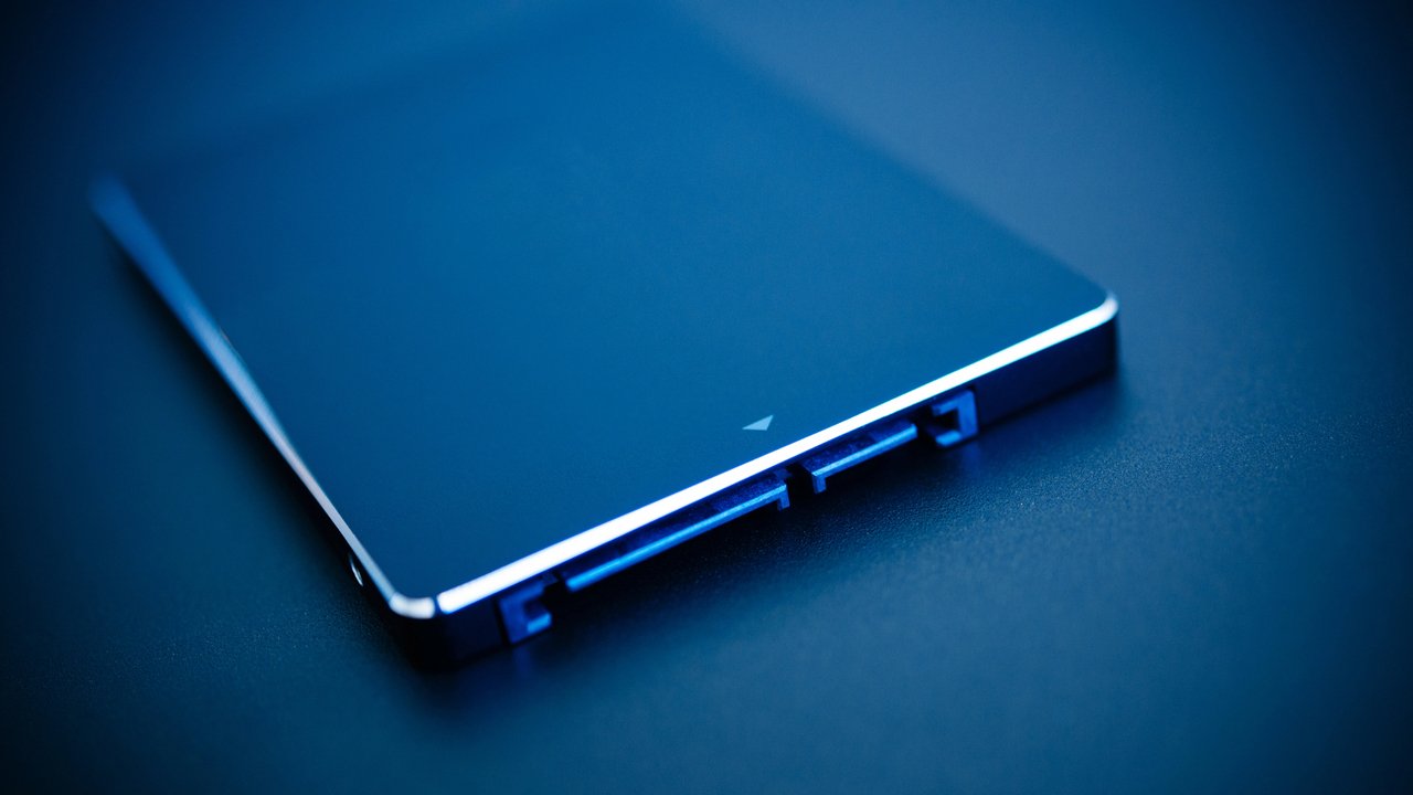 Dysk SSD z 2010 roku zapisał 1000 TB danych i wciąż działa. To nie mogło się udać