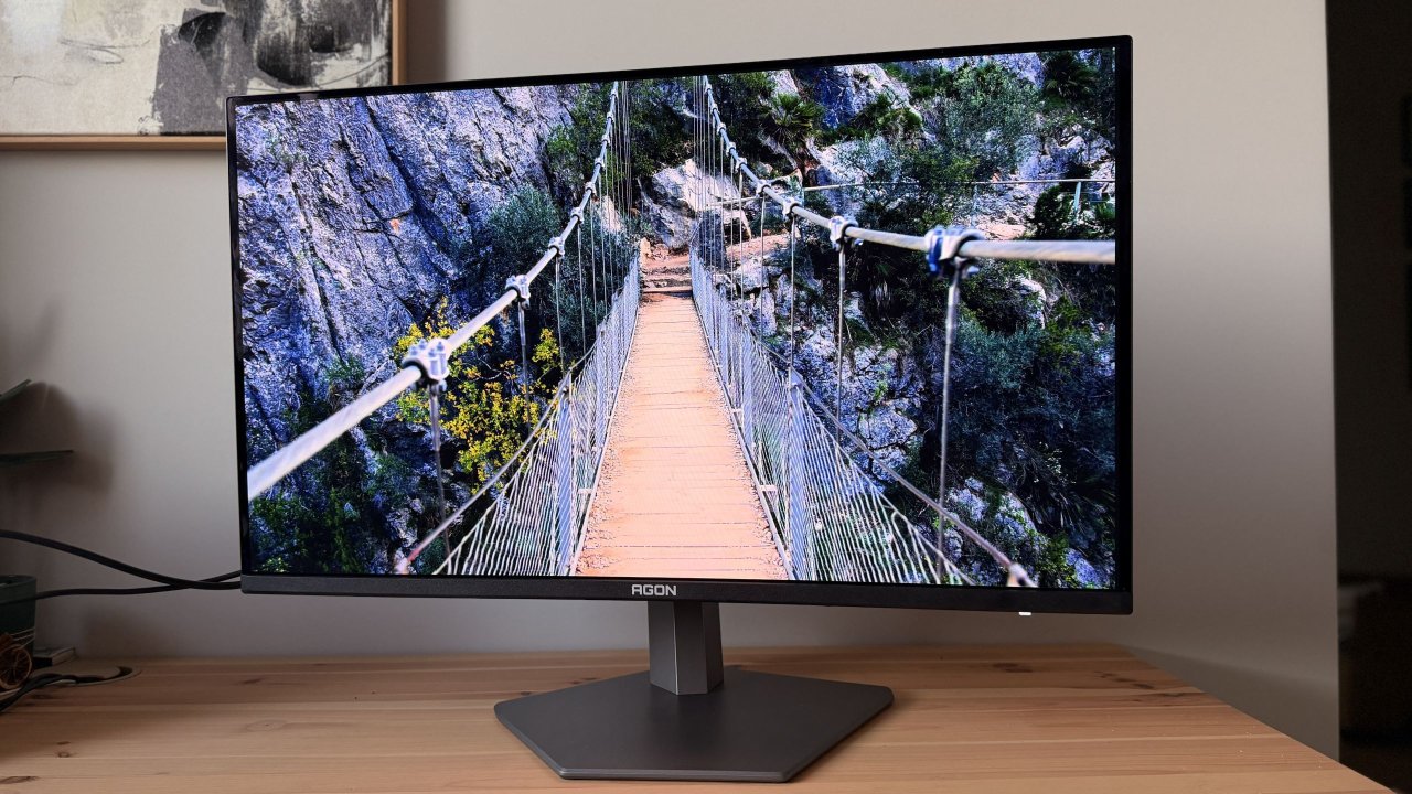 Test AOC AGON PRO AG326UZD2. 4K, 240 Hz i QD-OLED 4. gen.