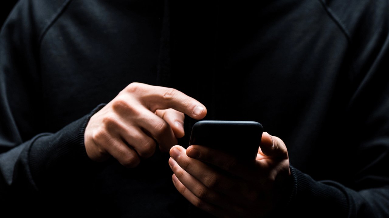 Oszustwa na BLIK wciąż zbierają żniwo. Eksperci ostrzegają przed tą metodą