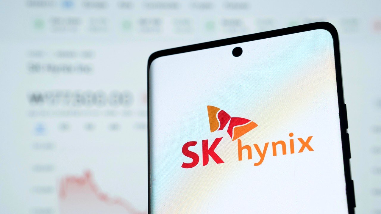 SK Hynix wchodzi na giełdę z hukiem, Samsung w tyle. Inwestorzy oszaleli na punkcie akcji