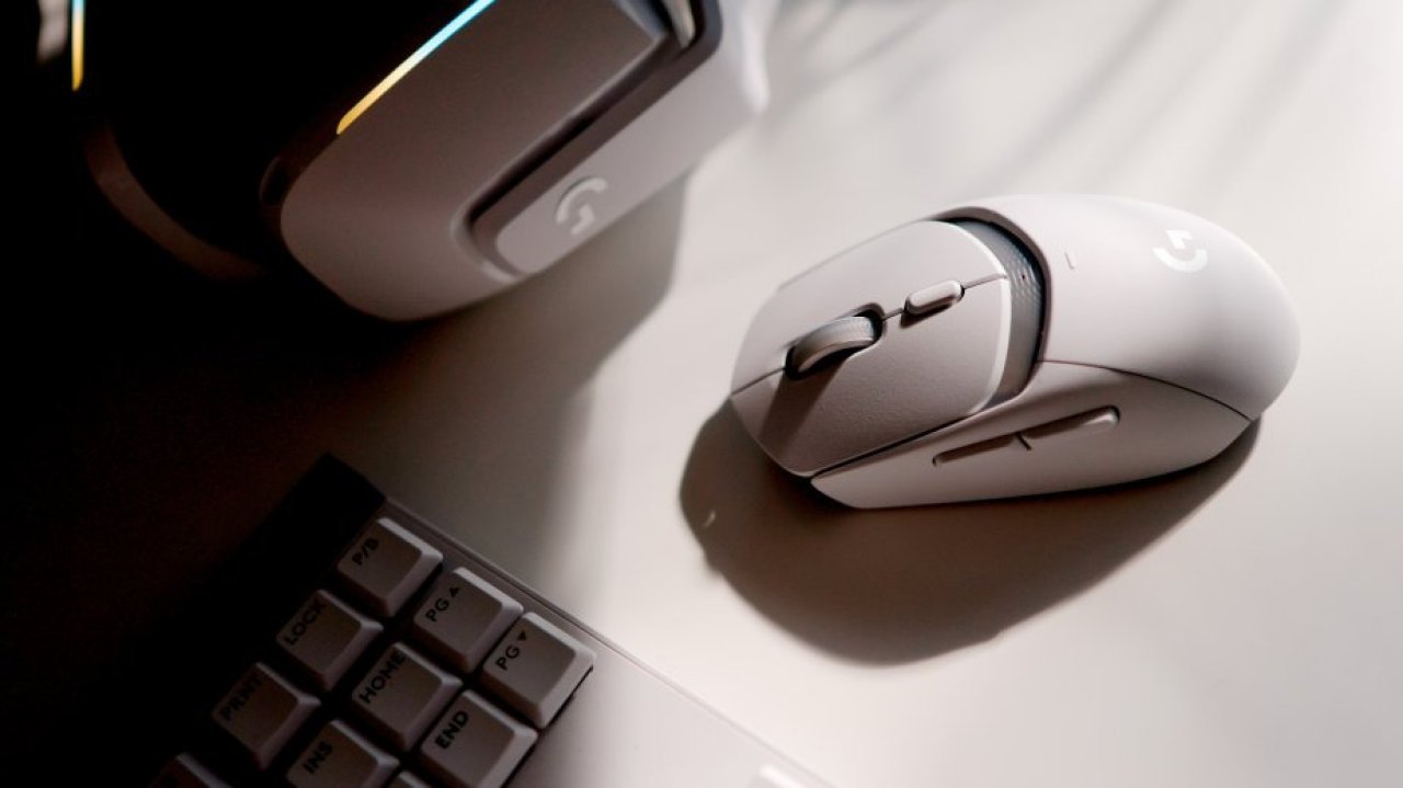 Logitech zmienia myszy przez przepisy UE. Wymienne baterie tylko dla Europy