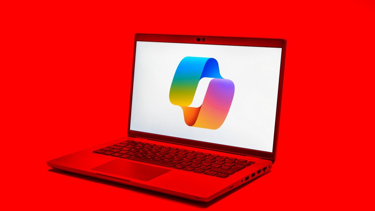 Badacz odkrył robaka AI w Microsoft Word. Copilot może zainfekować całą firmę
