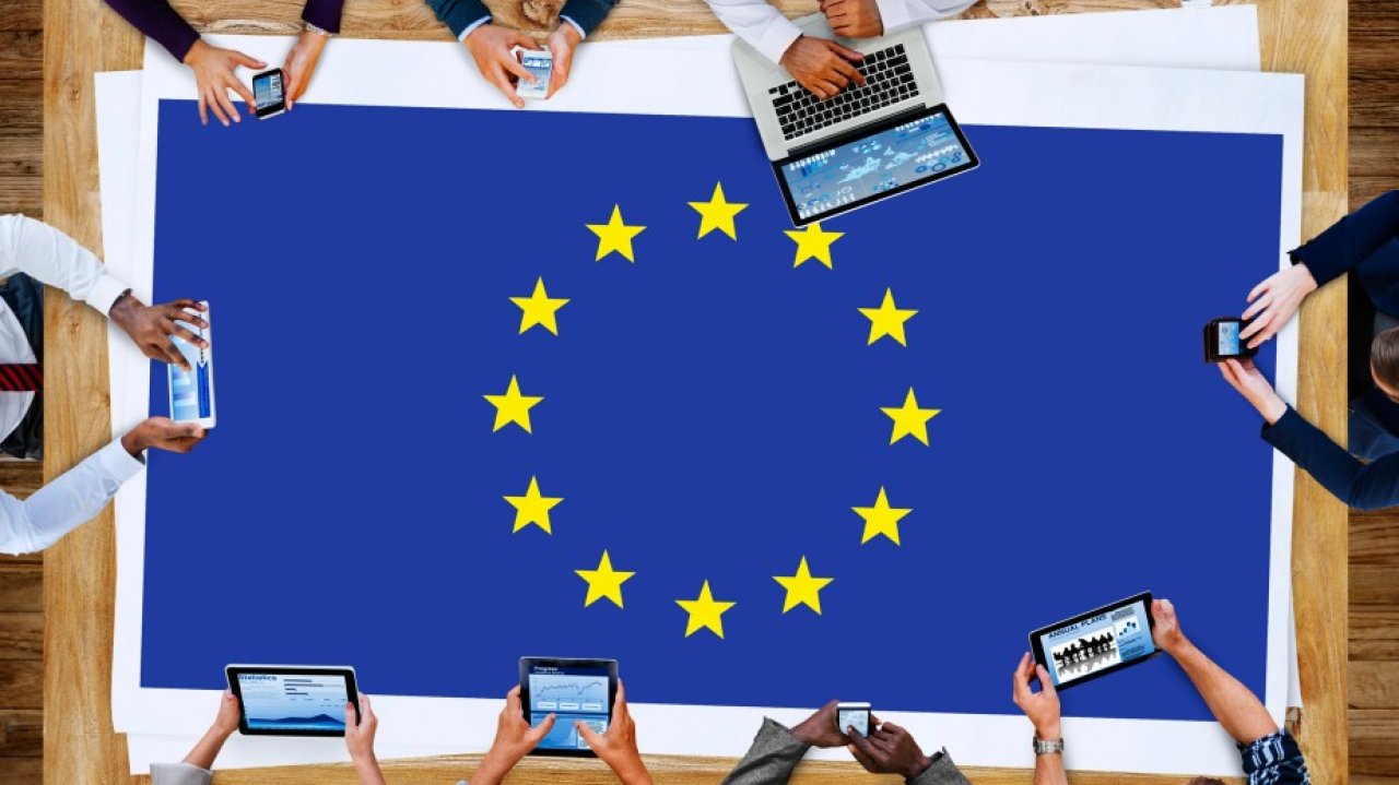 „Przestańcie zabijać Internet”. Nowy bunt przeciw planom Unii Europejskiej