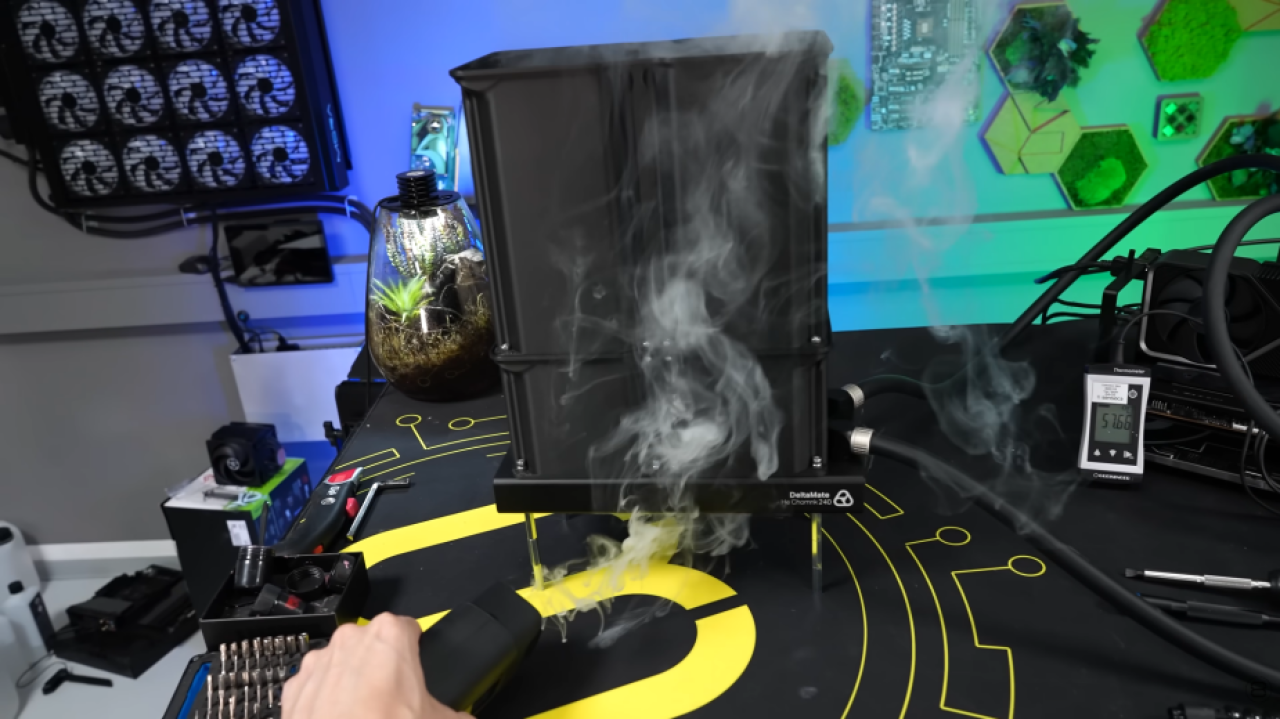 Ryzen 7 9800X3D bez wentylatora. Ten szalony komin obniżył temperaturę aż o 19°C