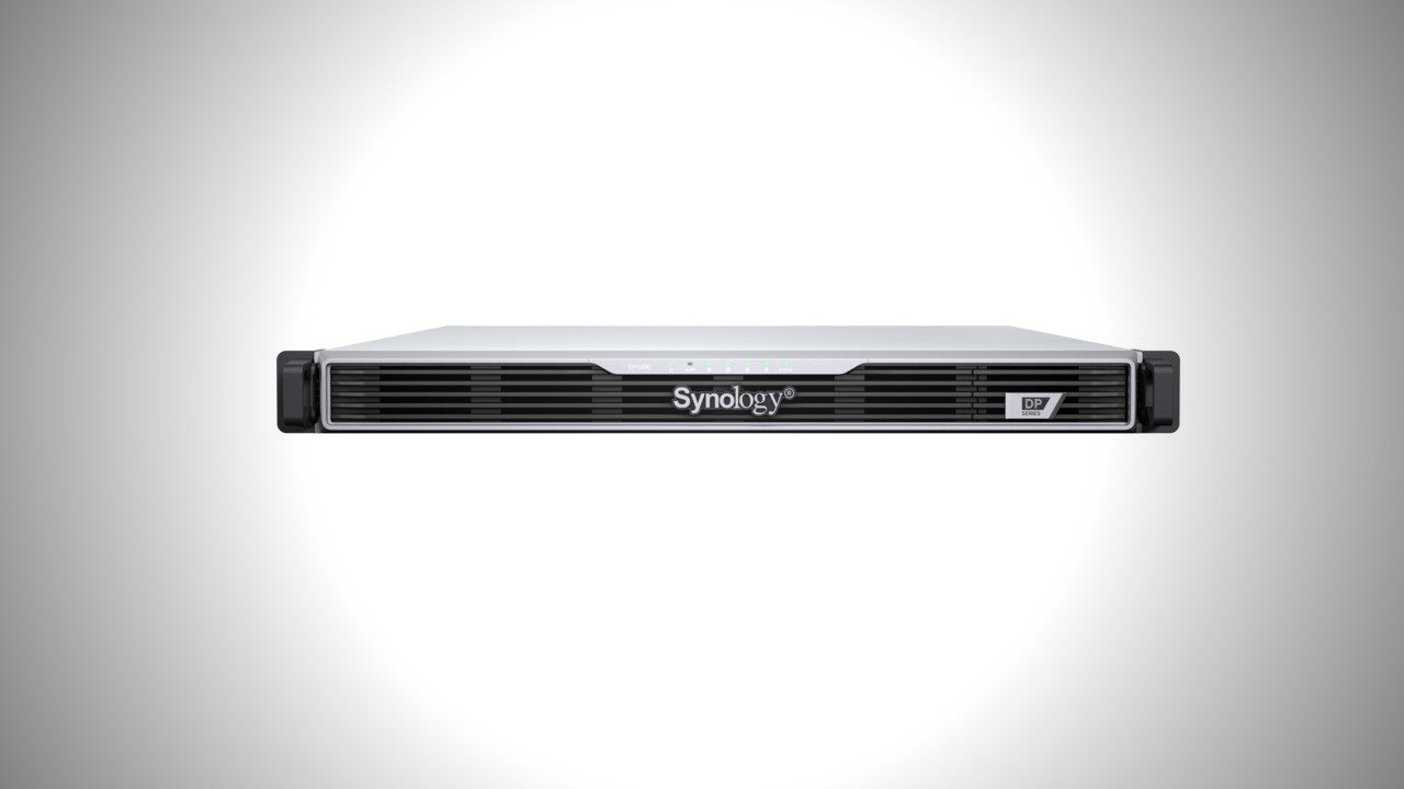 Synology prezentuje DP5200. Nowe urządzenie chroni dane firm z pomocą AI