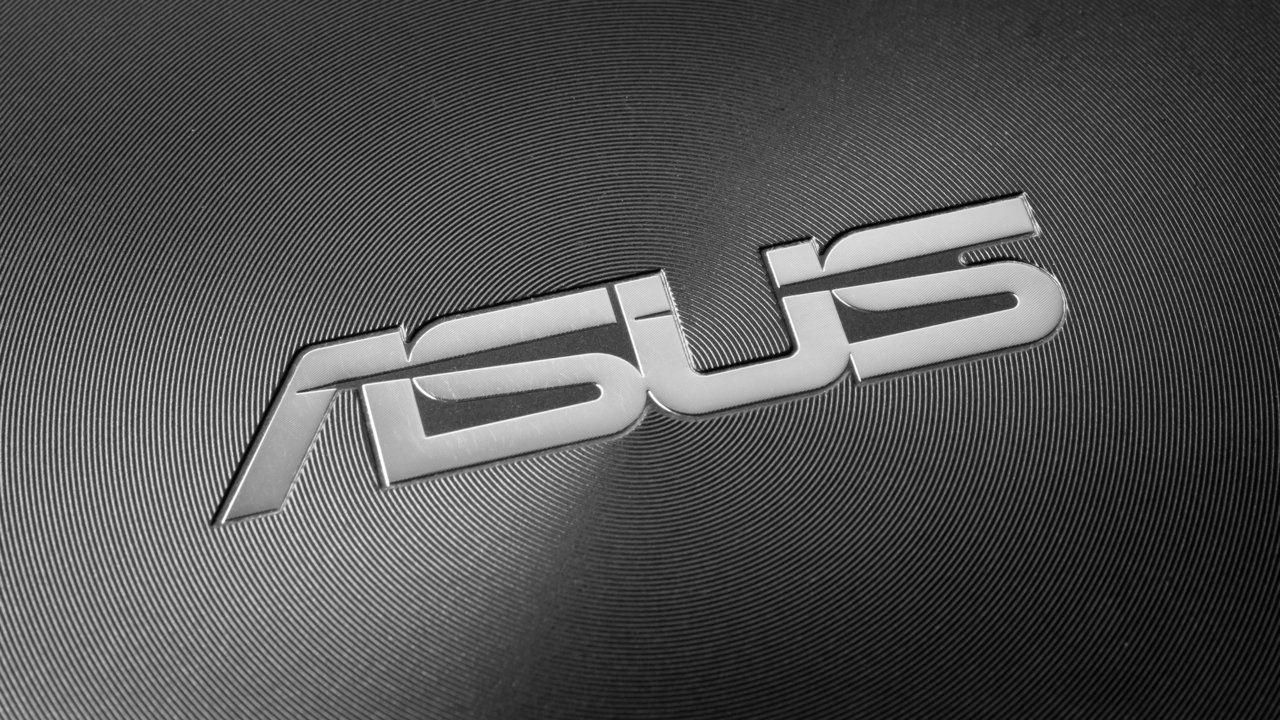 Zmostkowali bezpiecznik w zasilaczu ASUS na RMA. Wybiło zabezpieczenie