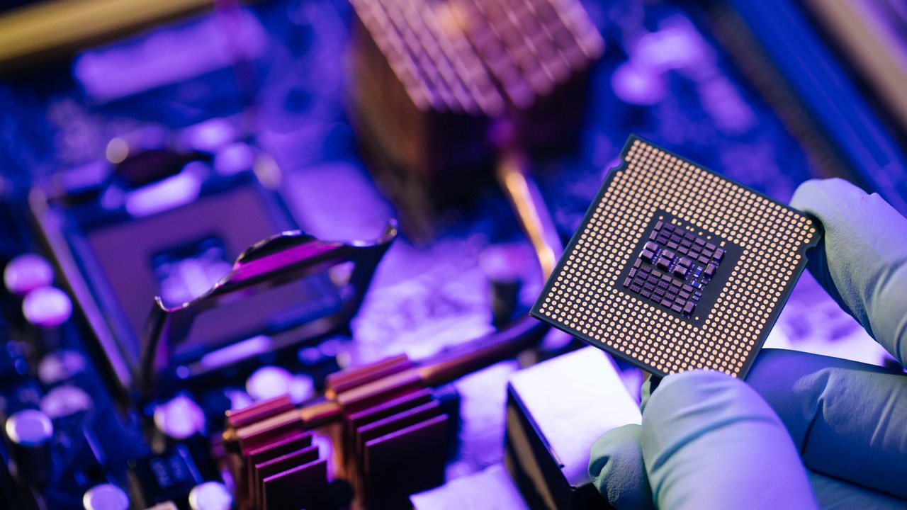 28 rdzeni i wynik, który zawstydza obecne flagowce. Intel szykuje potwora