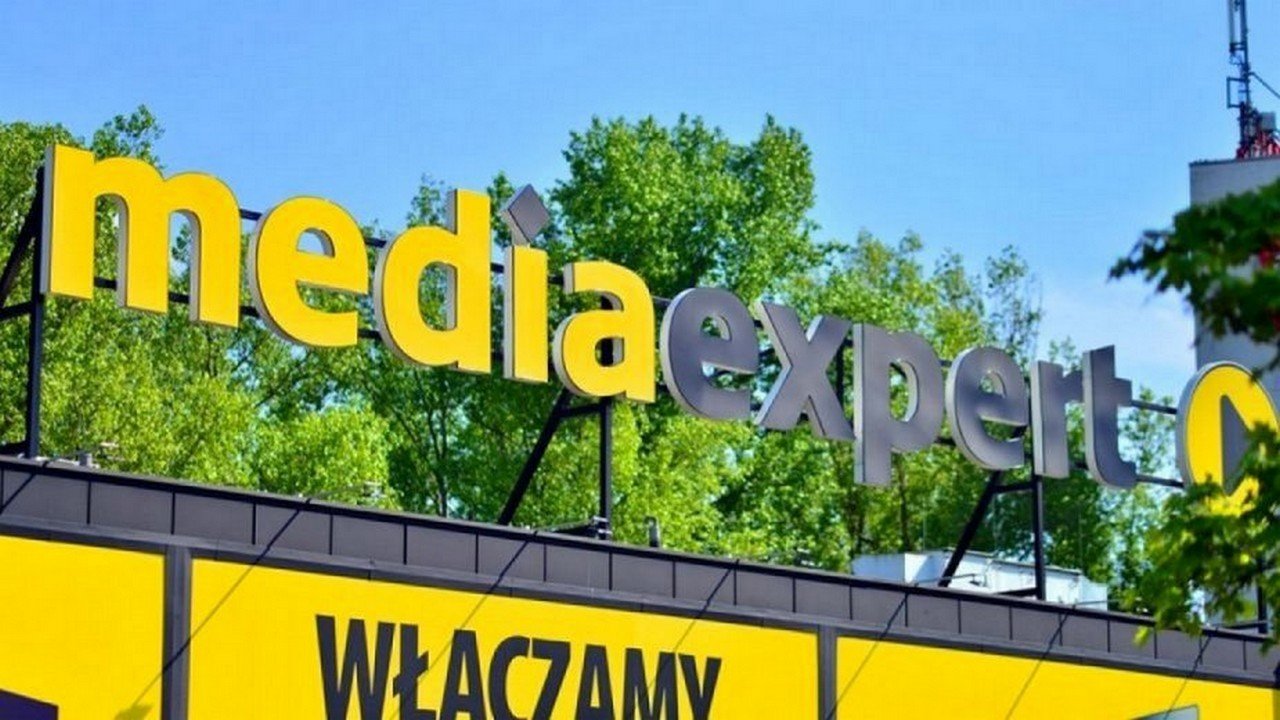 Media Expert podkręca rabaty. Laptop gamingowy, telewizor Mini LED i tablet czekają