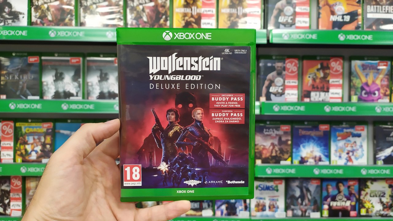 Nowy Xbox bez napędu na płyty? Microsoft może mieć spory problem