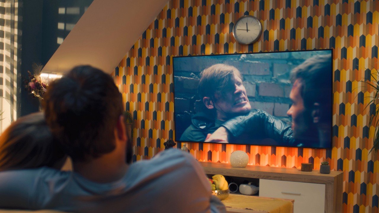 AI będzie przerabiać filmy i seriale - dubbing zacznie pasować do ruchów warg