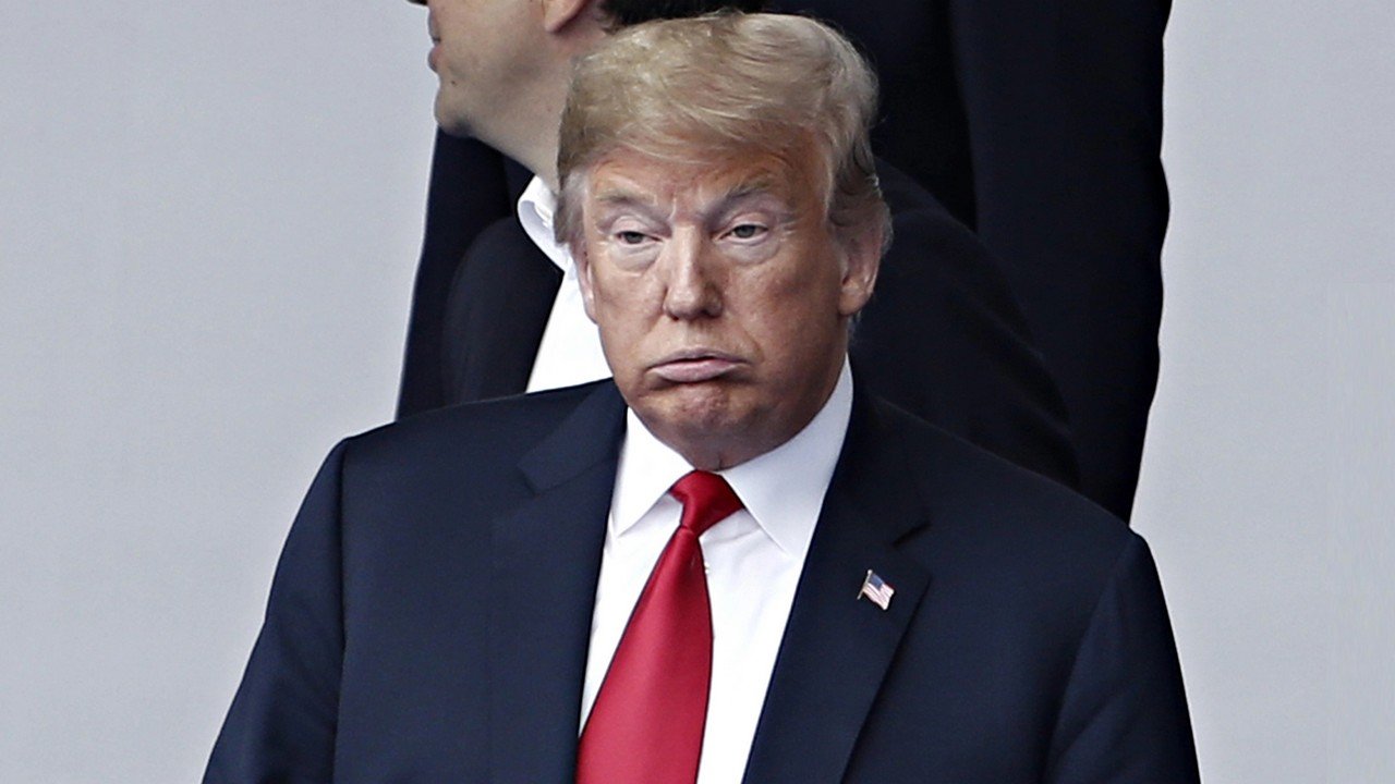 Cła wracają do Trumpa. Telefon T1 drożeje o prawie 1000 złotych