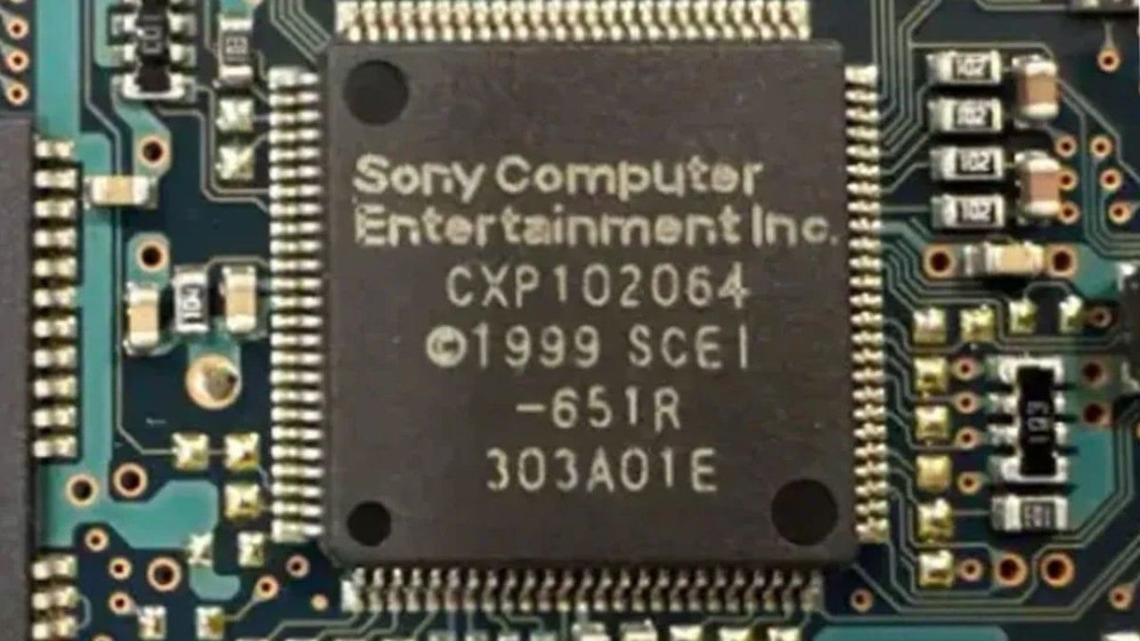 PlayStation 2 ostatecznie złamane. Chip MechaCon opierał się 26 lat