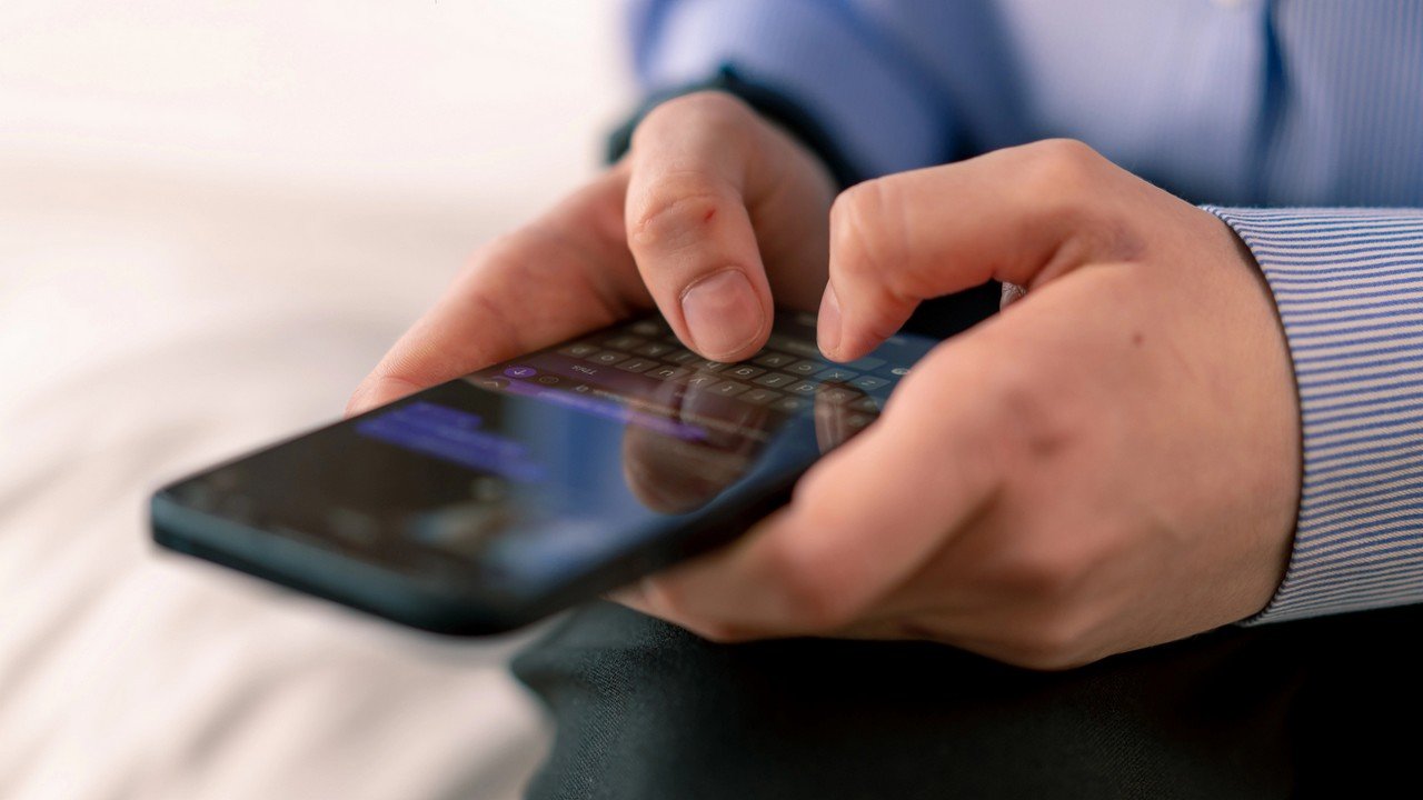 Nie dopłacaj do telefonu z większą pamięcią. Google ma od tego przycisk