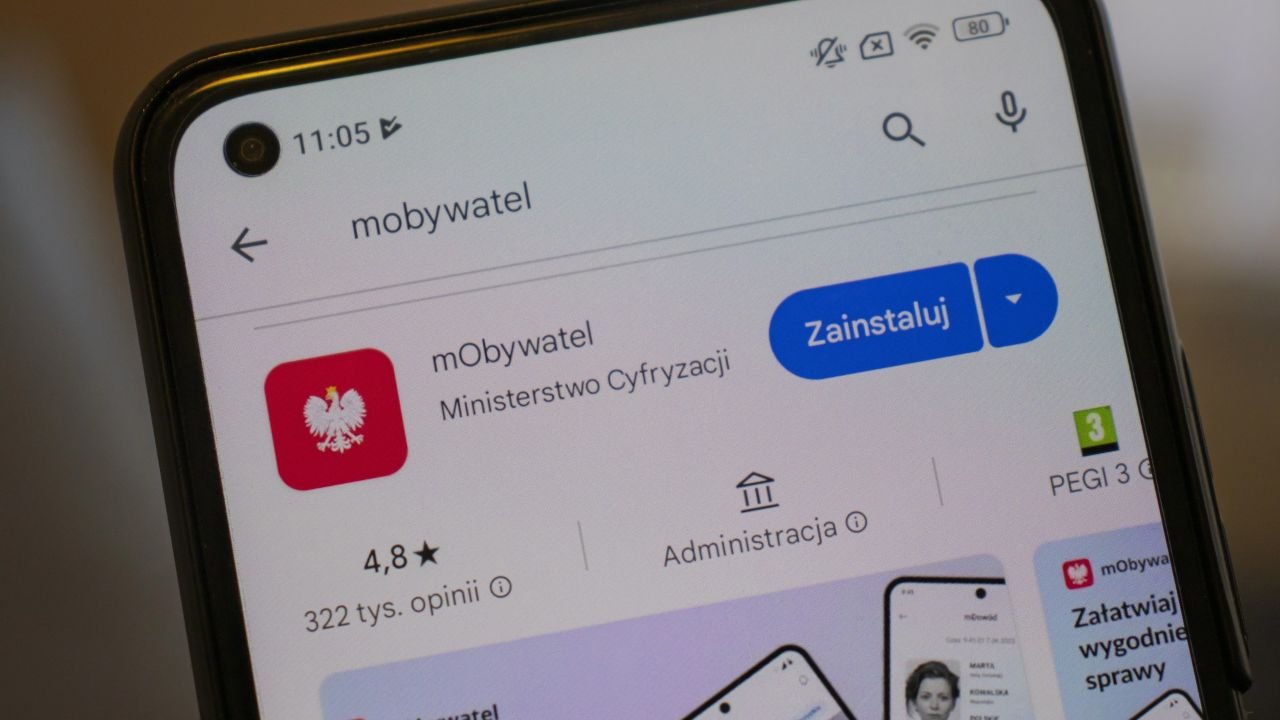 MObywatel chce robić wszystko. Jeszcze tylko zamawianie pizzy i będzie komplet