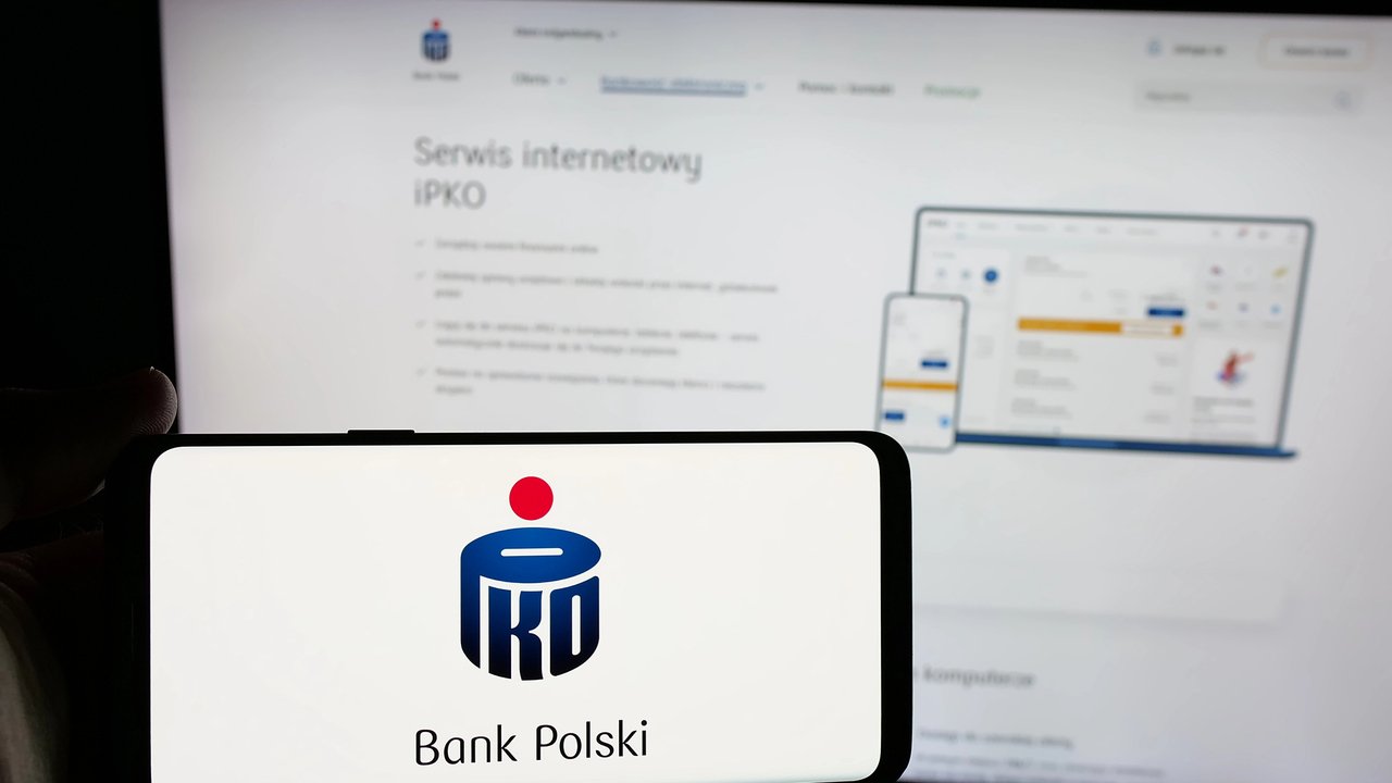 PKO BP ostrzega klientów. Jeden plik może sprowadzić poważne kłopoty