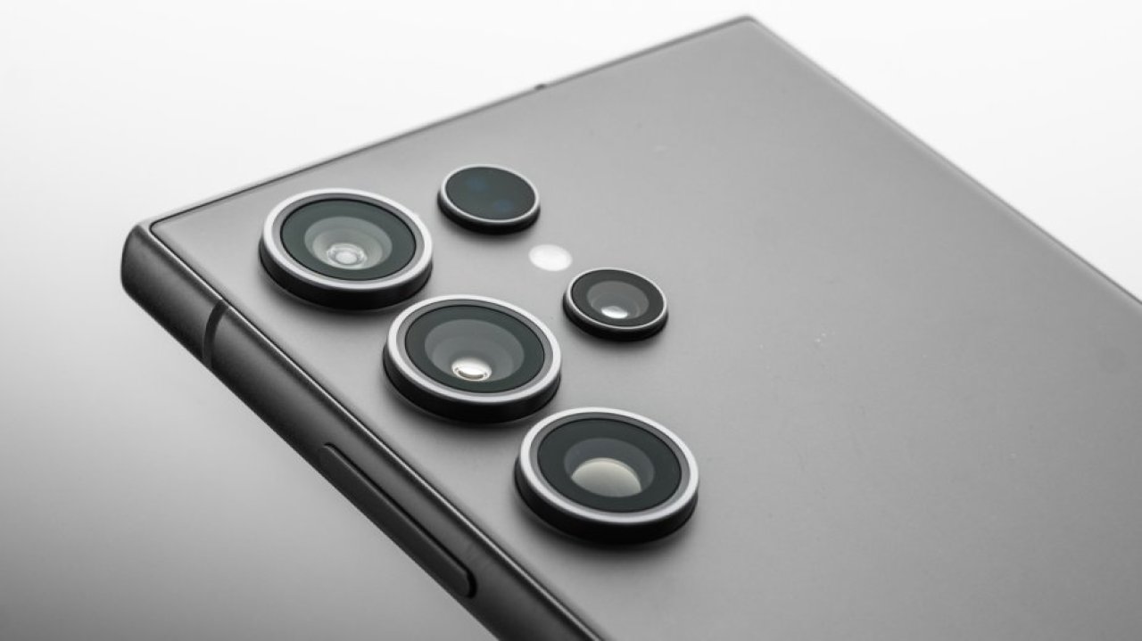 Samsung znów popisał się aktualizacją: 95% baterii znikna w 5 godzin