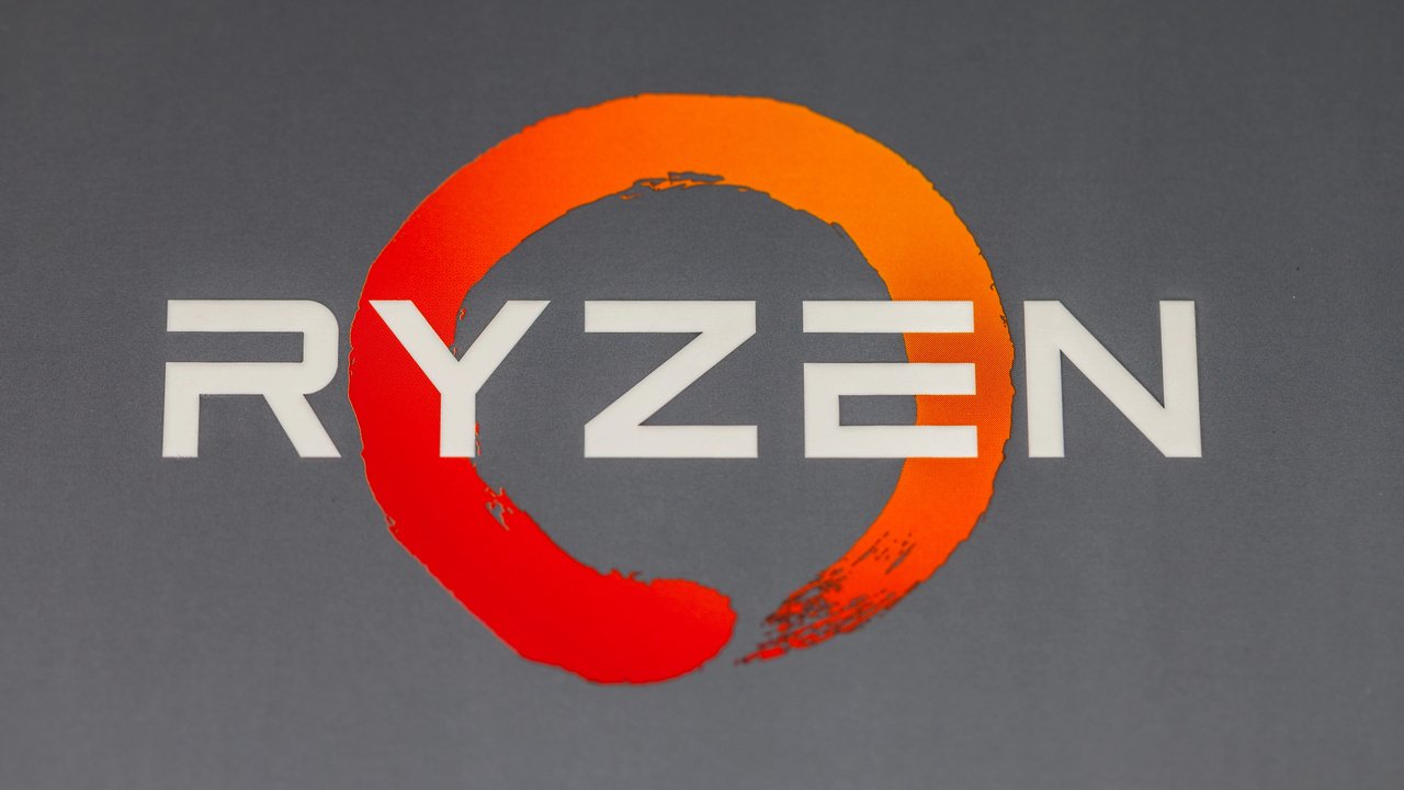 AMD zdradza kulisy powrotu Ryzen 7 5800X3D. Nie chodziło o ceny DDR5