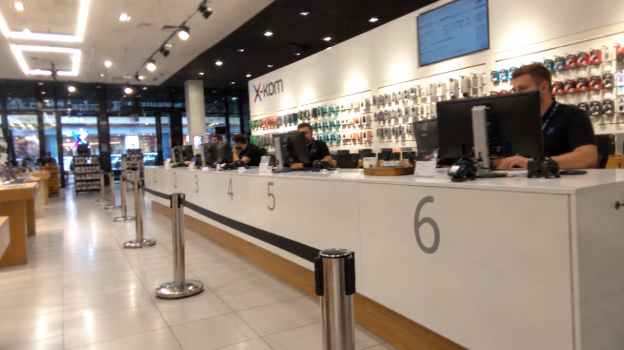 X-kom rzucił 64 GB za 33,99 zł. Może kolor dyskusyjny, ale kto teraz na to patrzy