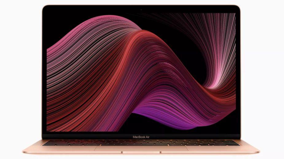 Apple prezentuje nową wersję MacBooka Air z klaiwaturą Magic 