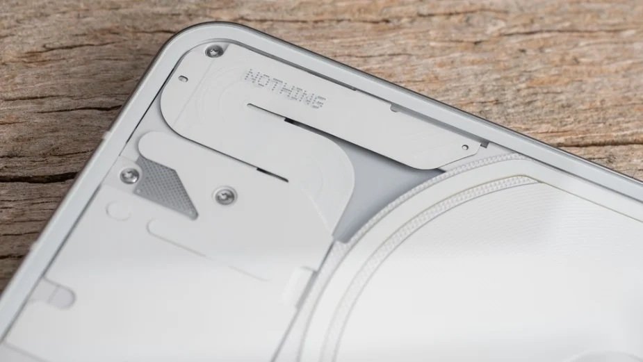 Tak będą wyglądać nowe telefony Nothing. Lubią eksperymentować