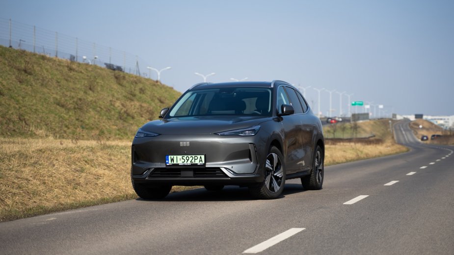 Test Geely E5. Komfortowe, przestronne i tani elektryk z Chin