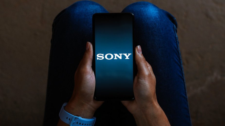 Sony i Warner pozywają Anthropic o miliardy dolarów. Kolejna wojna z AI