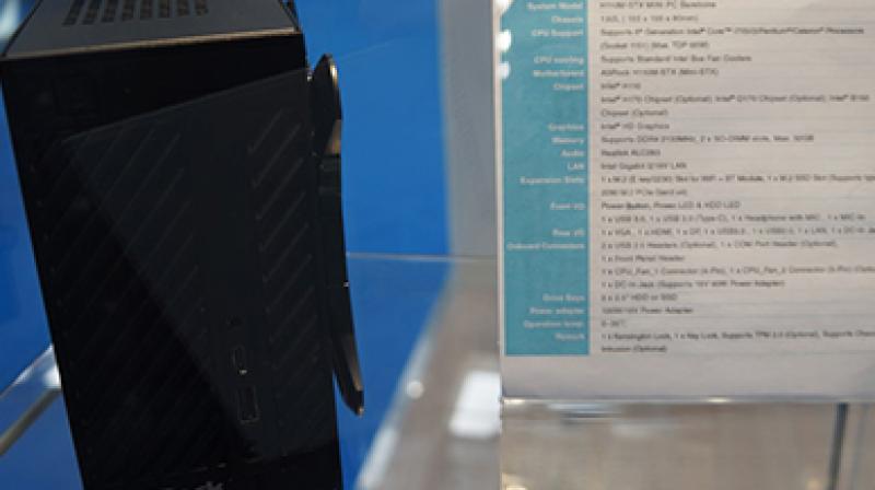 CeBIT 2016 - Deskmini H110M-STX, czyli miniaturowy barebone od AsRocka