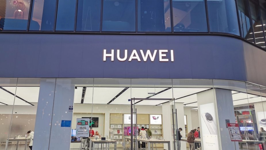 Amerykańskie sankcje nie zatrzymały Huawei. SMIC podwaja produkcję