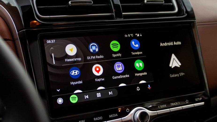 Android Auto 13.3 ujawnia sekrety. W kodzie znaleziono ślady wyczekiwanej funkcji