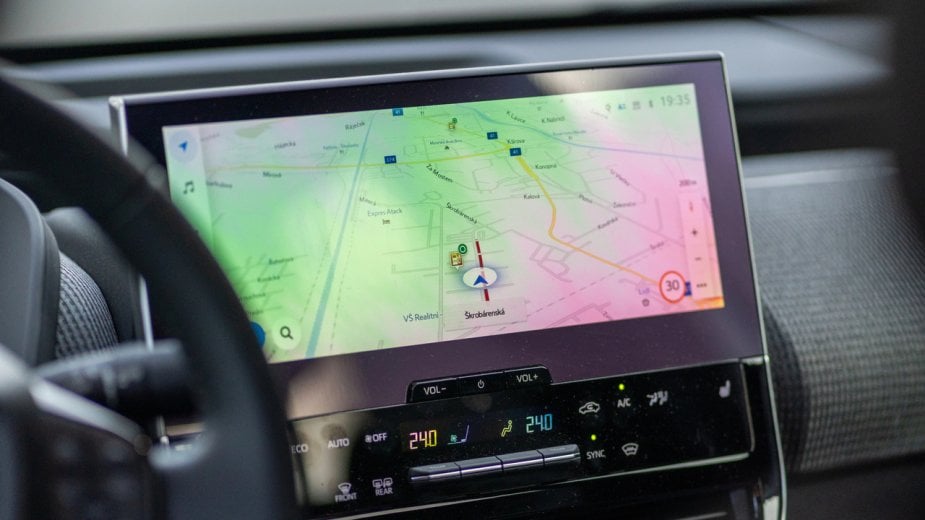 Android Auto z poważnymi problemami. Użytkownicy zgłaszają ciągłe awarie