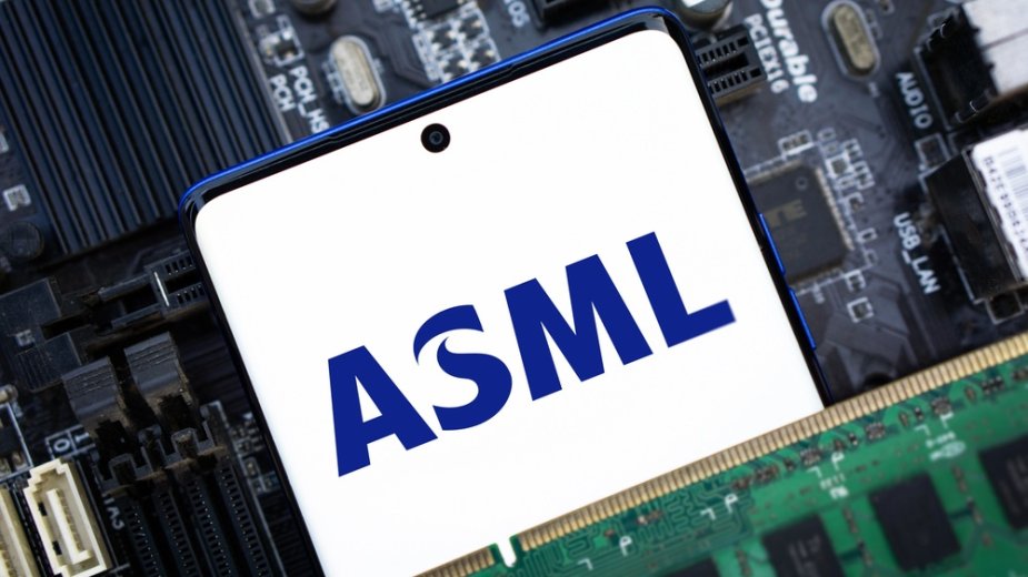 ASML ma problemy. Wszystko przez chipy i Trumpa?