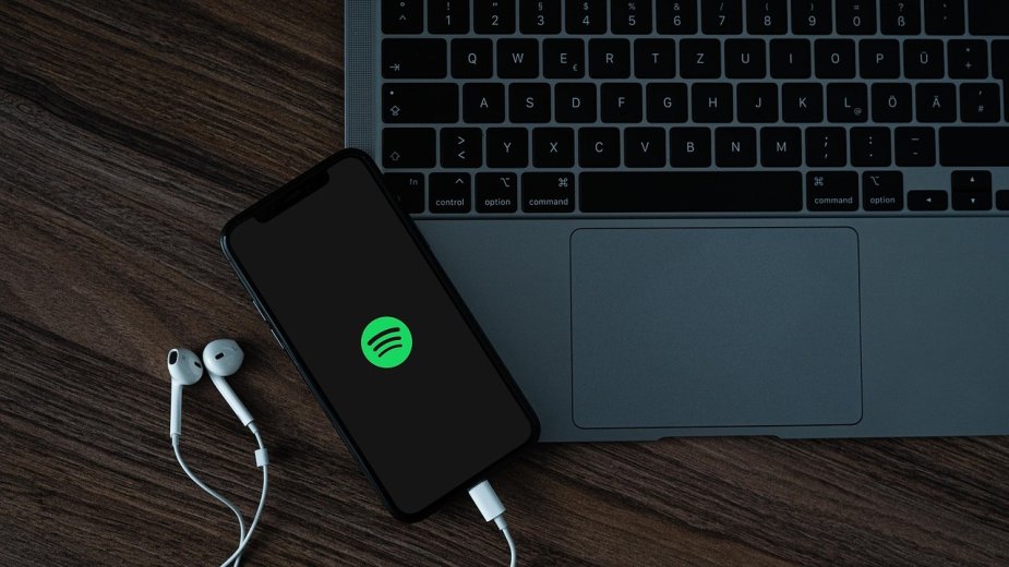 Branża usług audio kontra Apple. W sprawę przeciwko "nadużyciom" zaangażowany jest m.in. Spotify